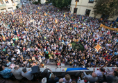 La Plaça de l'U d'Octubre de 2017 Entre totes guanyarme la Plaça.